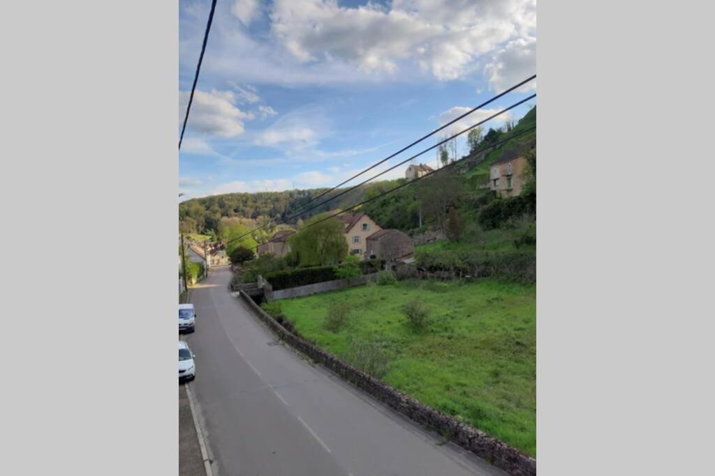 La Petite Maison Dans La Vallee أفالو المظهر الخارجي الصورة